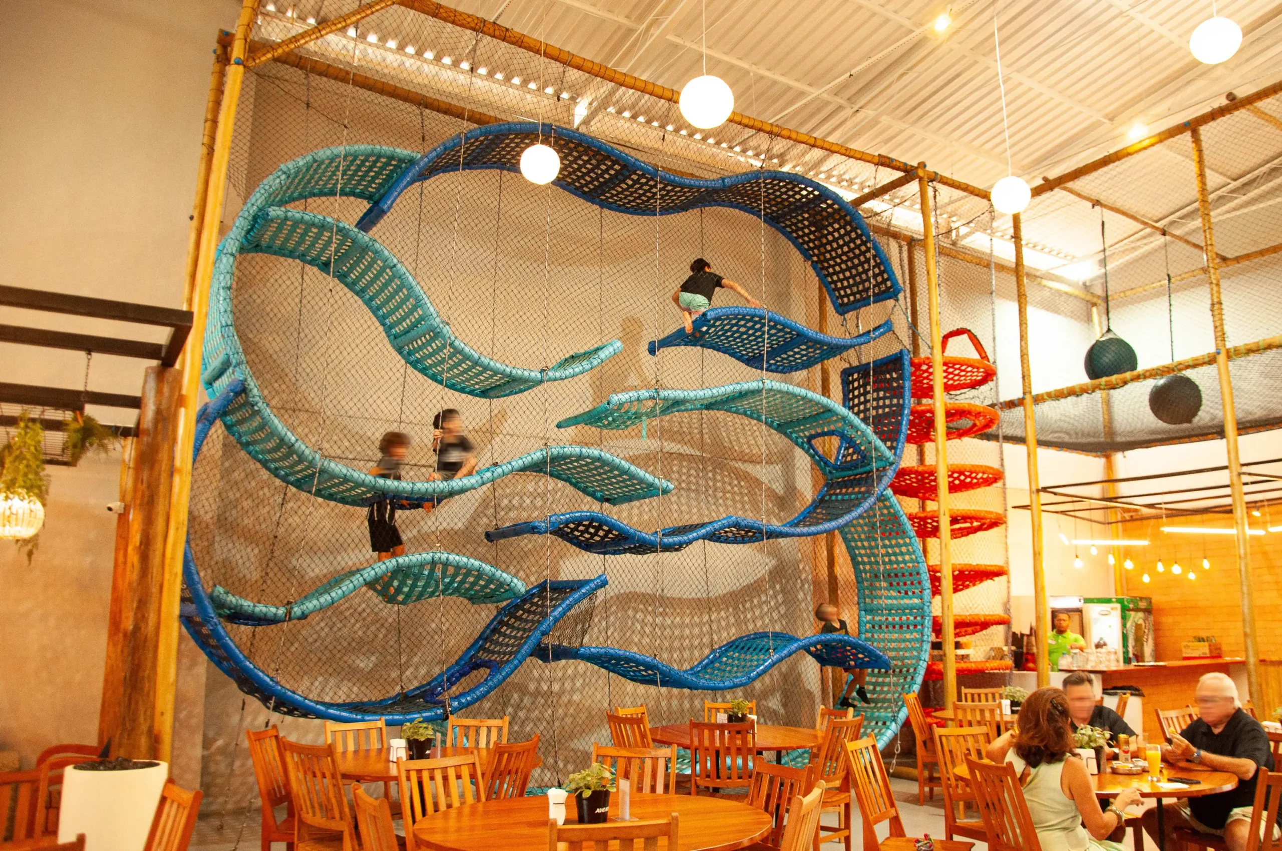 Uma festa incrível só acontece no Mini Golf Buffet